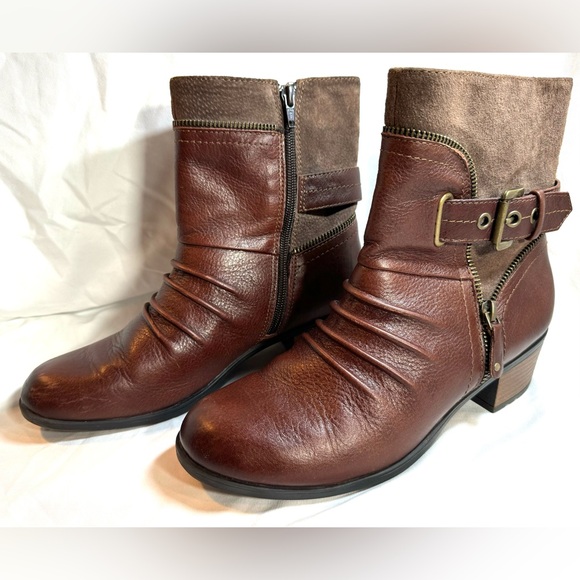 Women's Earth Origins Dolly Brown Leather Ankle Boots Size 9M - Picture 2 of 5